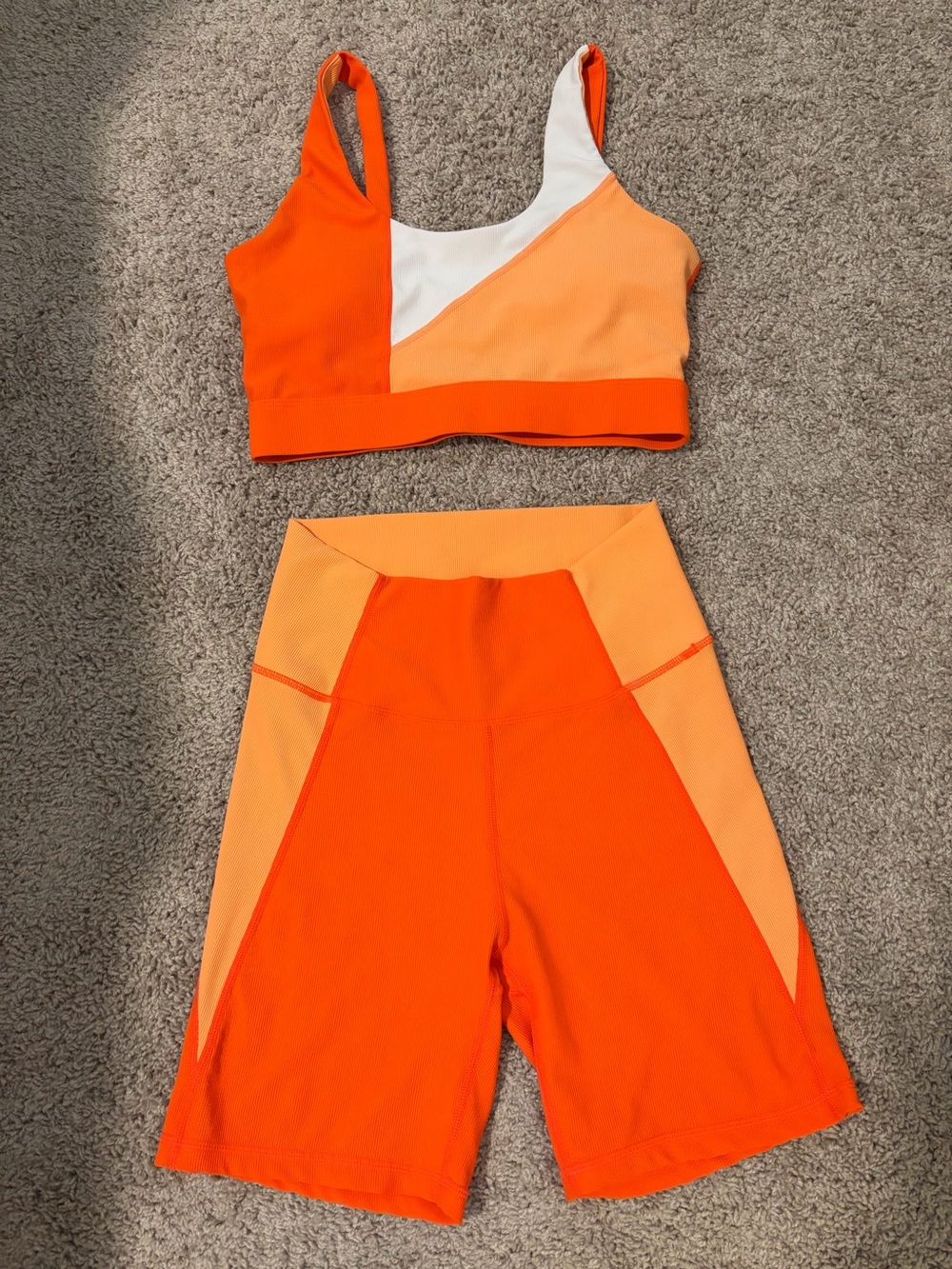 Wilo The Label Orange Colorblock Bra & Biker Shorts Set